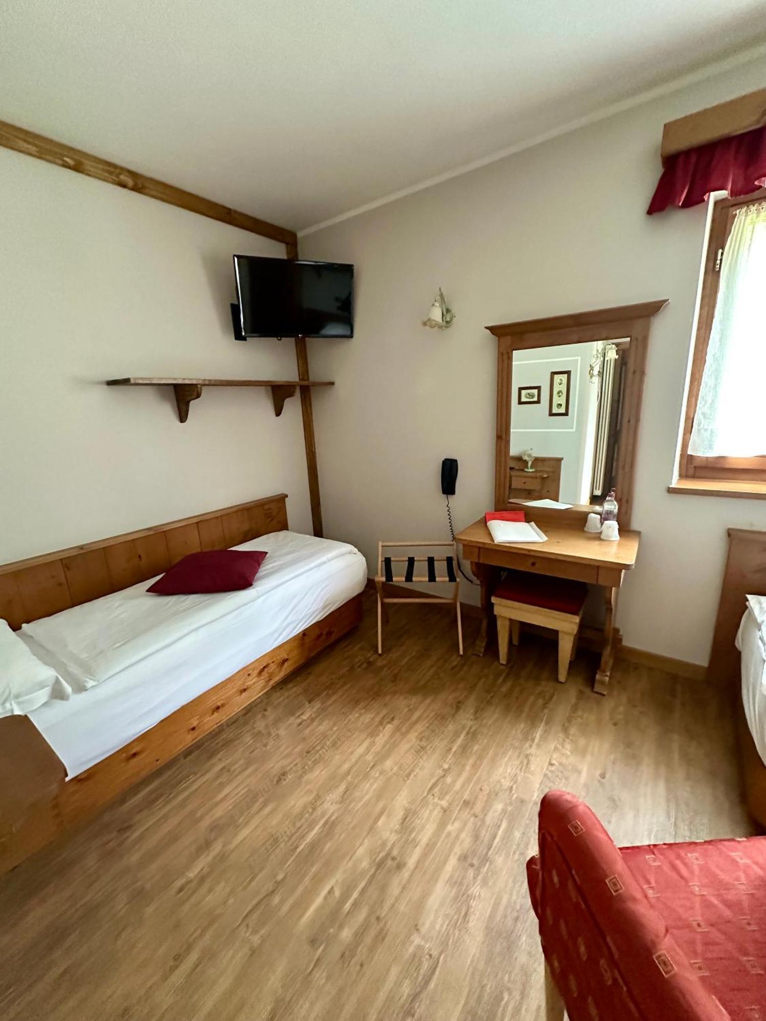 Garni Il Cirmolo Hotel Rocca Pietore