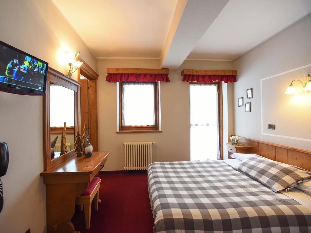 Hotel Garni Il Cirmolo 3*